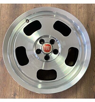 15 inç 5x98 Momo Egea Doblo Uyumlu Gümüş Jant Modeli (4 Adet)