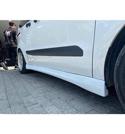Ford Tourneo Courier Yan Marşpiyel 1 Adet SAG