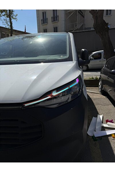 1_org_zoom-7330.jpg Ford Transit 2023-25 Gündüz Led Sticker Hologram - Görsel 1